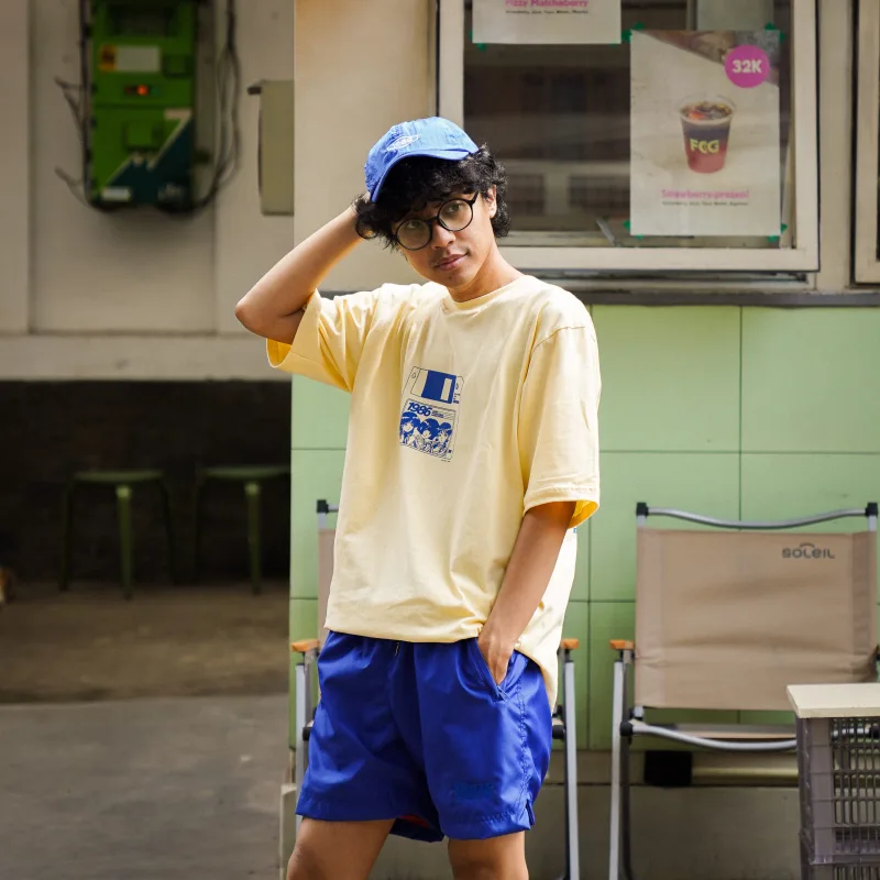 CLUB of 1986 DISKETTE YELLOW OVERSIZE TEES / Kaos Retro Vintage Trapped in 1986 Culture 24s